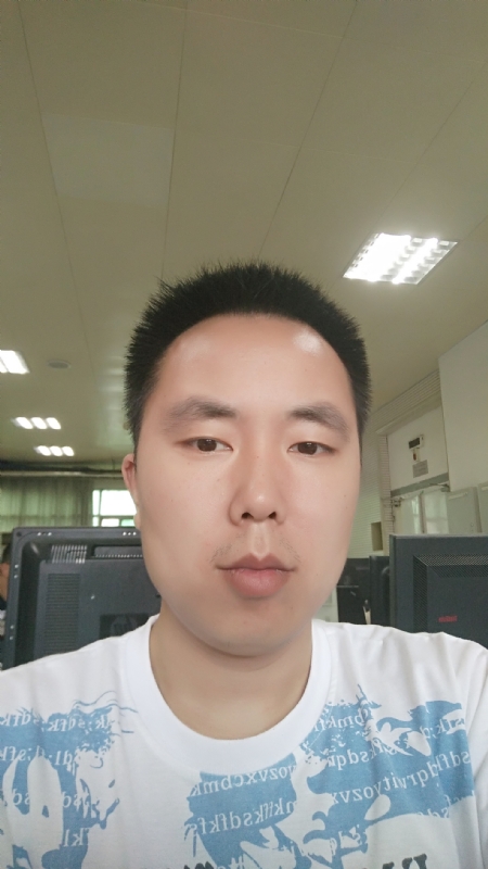 浔城老男孩的第一张照片--信阳相亲服务中心