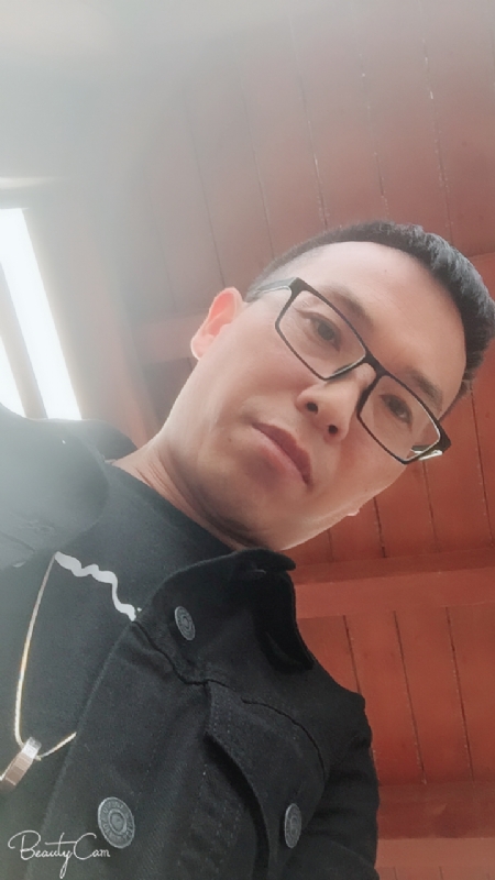 wgf的第一张照片--信阳相亲服务中心
