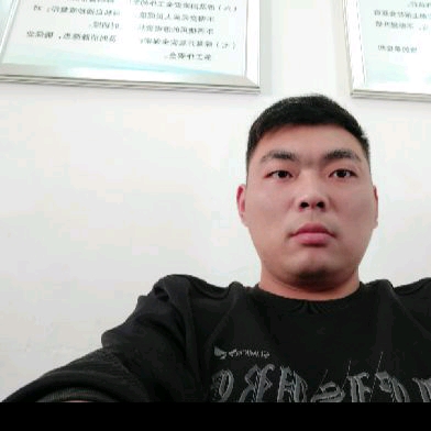 喜欢爱笑的女生的第一张照片--信阳相亲服务中心