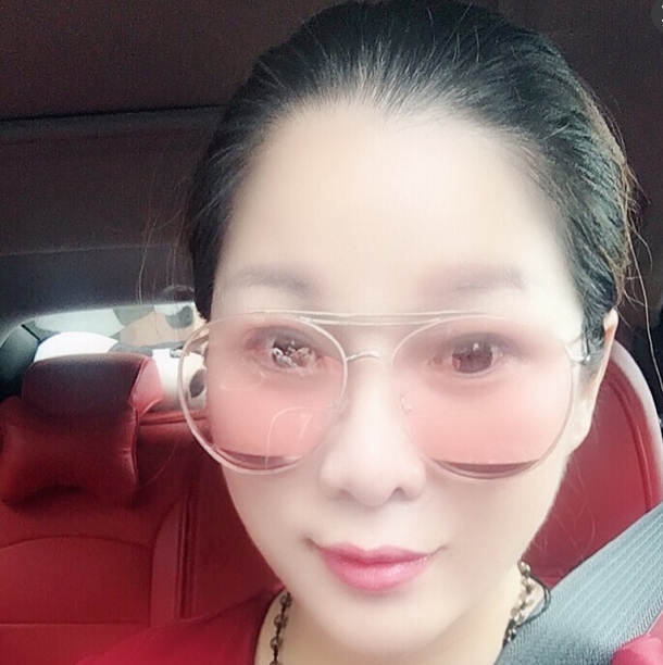 你的小可爱的第一张照片--信阳相亲服务中心