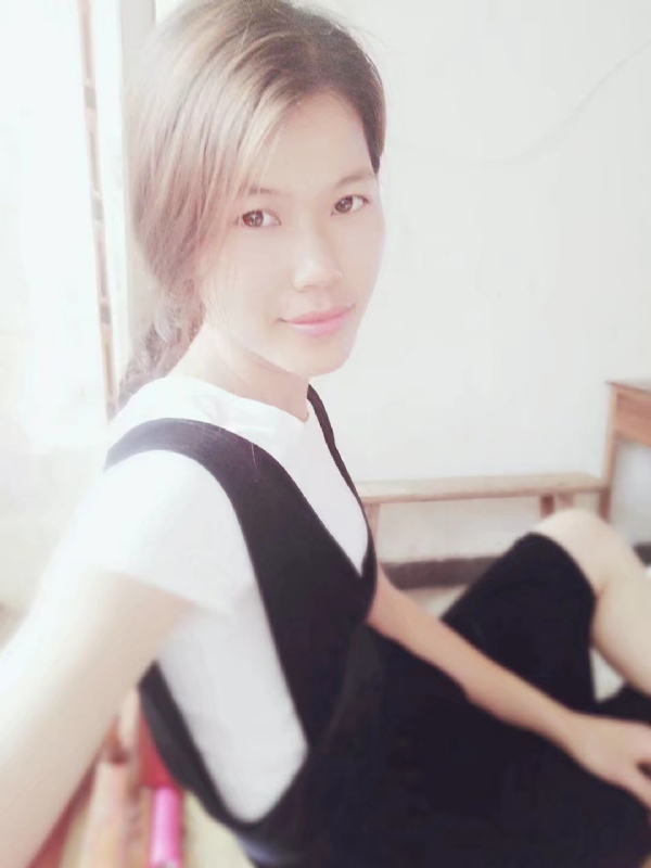 婷婷的第一张照片--信阳相亲服务中心
