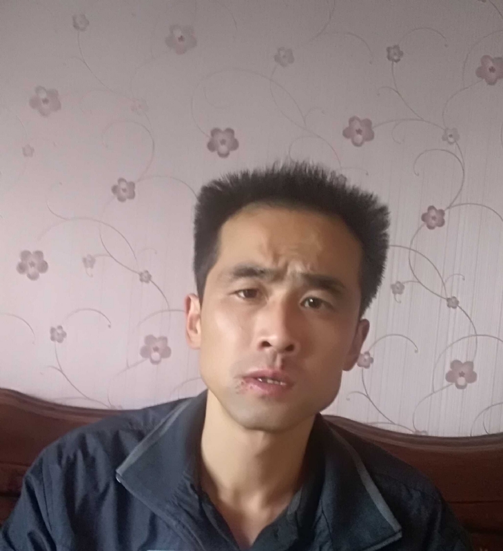 wen的第一张照片--信阳相亲服务中心