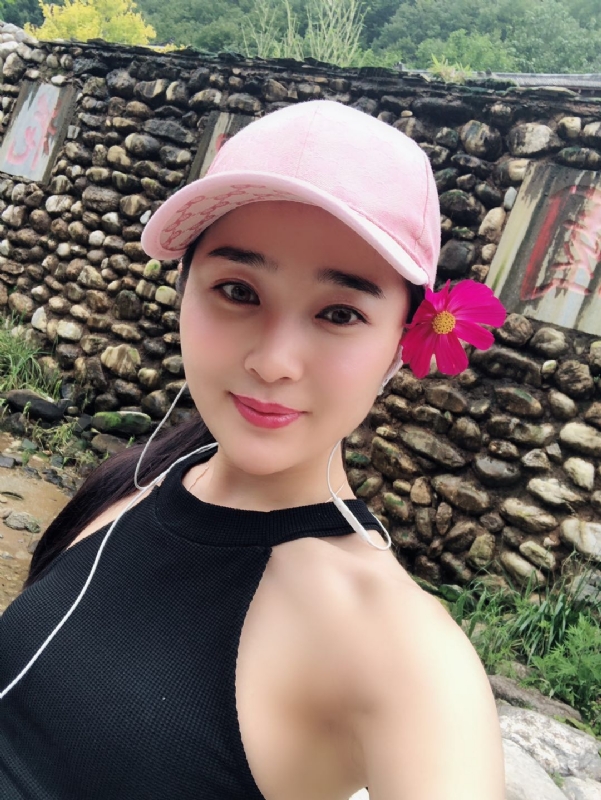 小白兔的大奶糖的第一张照片--信阳相亲服务中心