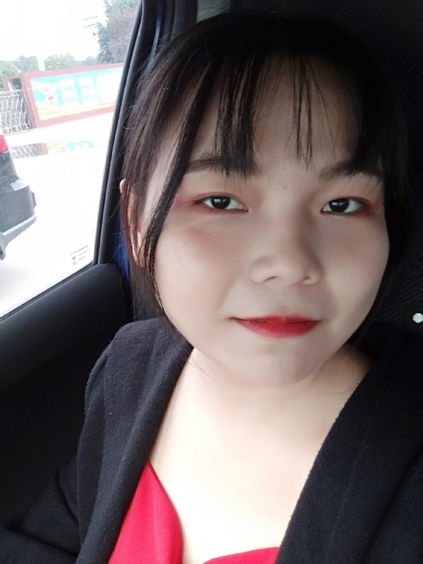 小五同学的第一张照片--信阳相亲服务中心
