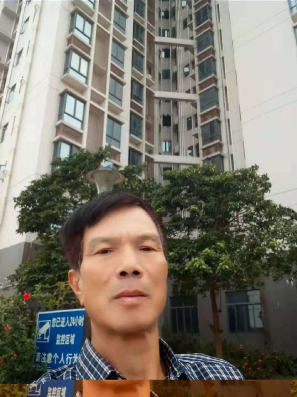 幸福你我的第一张照片--信阳相亲服务中心