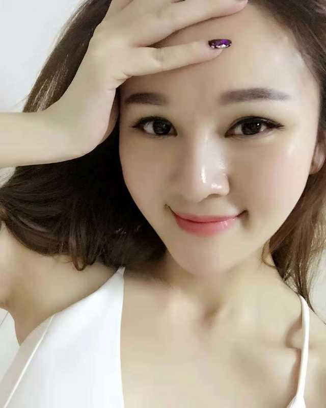 欣颖的第一张照片--信阳相亲服务中心