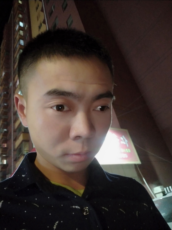 盛夏的果实的第一张照片--信阳相亲服务中心
