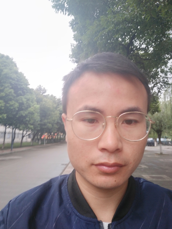 零丁星辰的第一张照片--信阳相亲服务中心