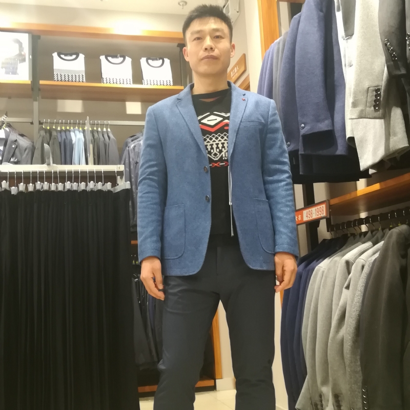 一只蚂蚁的第一张照片--信阳相亲服务中心