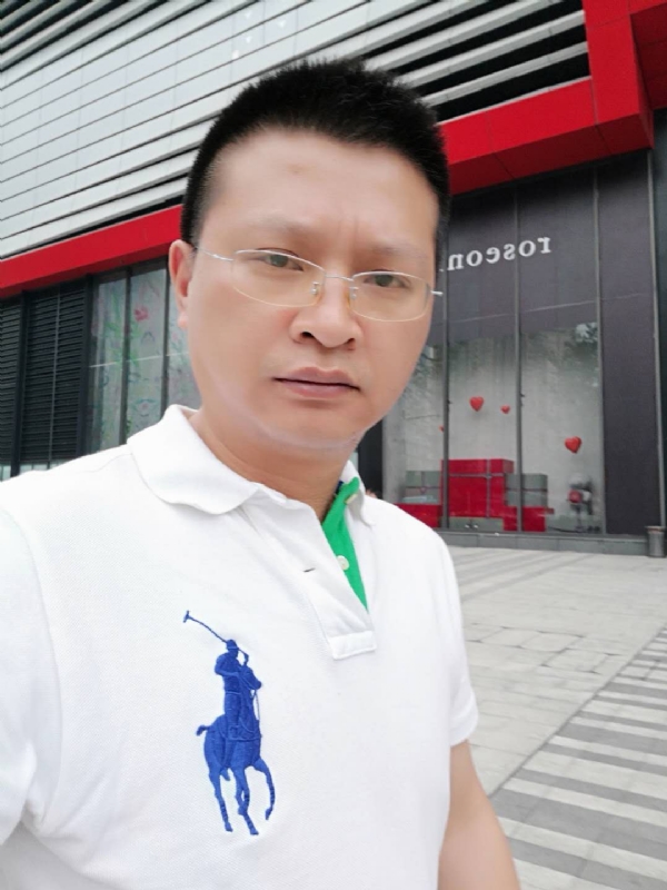 硬汉的第一张照片--信阳相亲服务中心