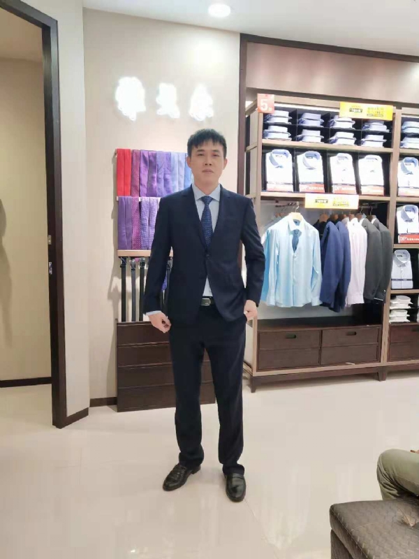 爱的第一张照片--信阳相亲服务中心