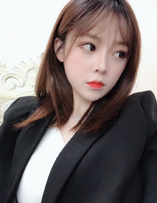 美伊i的第二张照片--信阳相亲服务中心