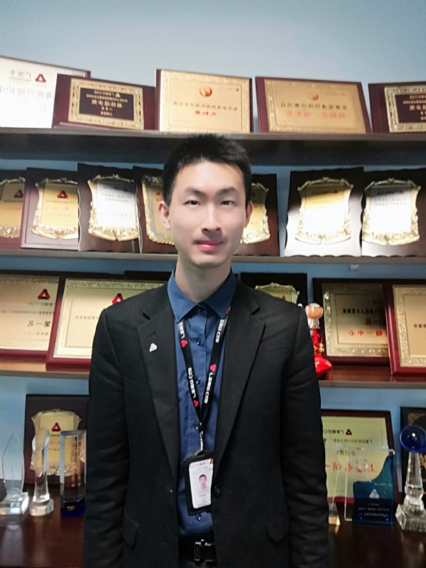 魔都青年的第一张照片--信阳相亲服务中心