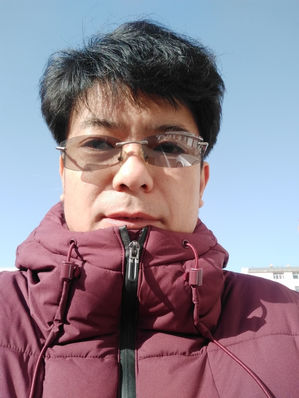 一生随缘的第一张照片--信阳相亲服务中心