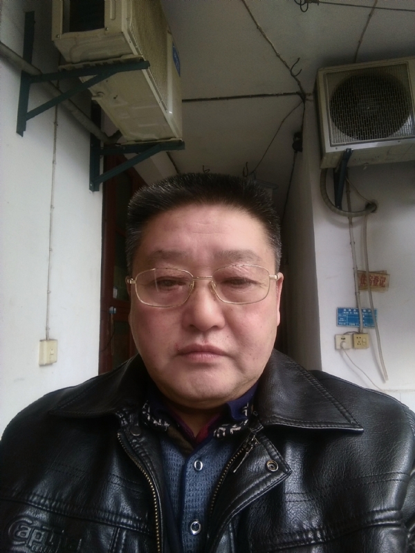金泰的第一张照片--信阳相亲服务中心