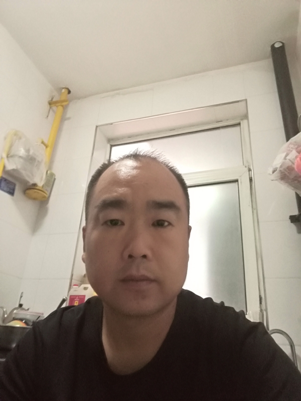 我的心很迷茫的第一张照片--信阳相亲服务中心