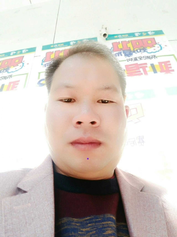 左手牵右手的第一张照片--信阳相亲服务中心
