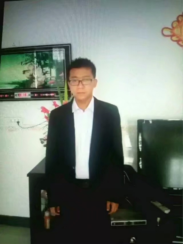 依然疼痛的第一张照片--信阳相亲服务中心