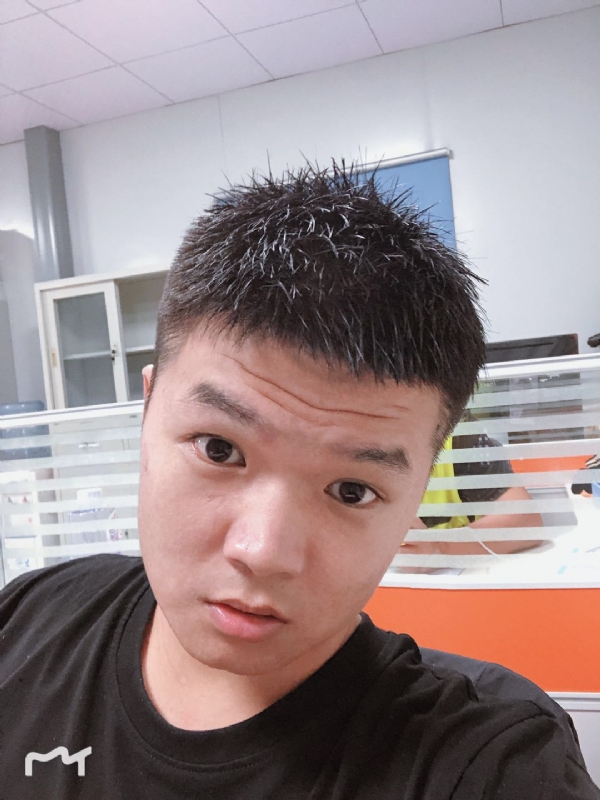 不忘初心的第一张照片--信阳相亲服务中心