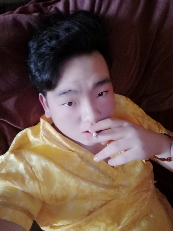 有心无力的第一张照片--信阳相亲服务中心