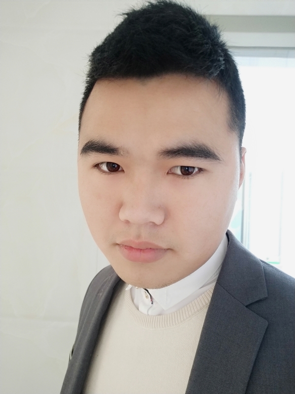 啊辉的第一张照片--信阳相亲服务中心