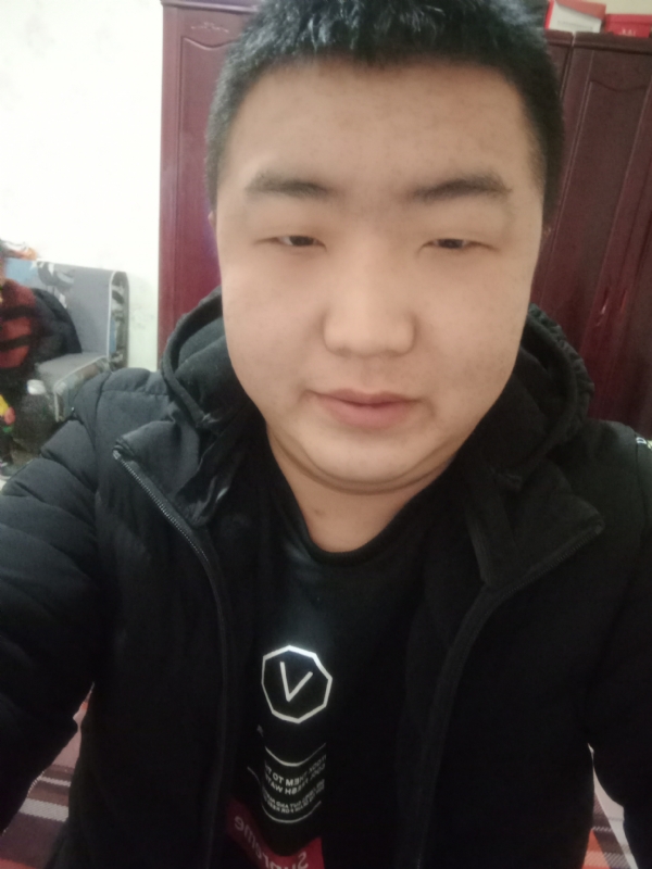 坦荡荡的第一张照片--信阳相亲服务中心