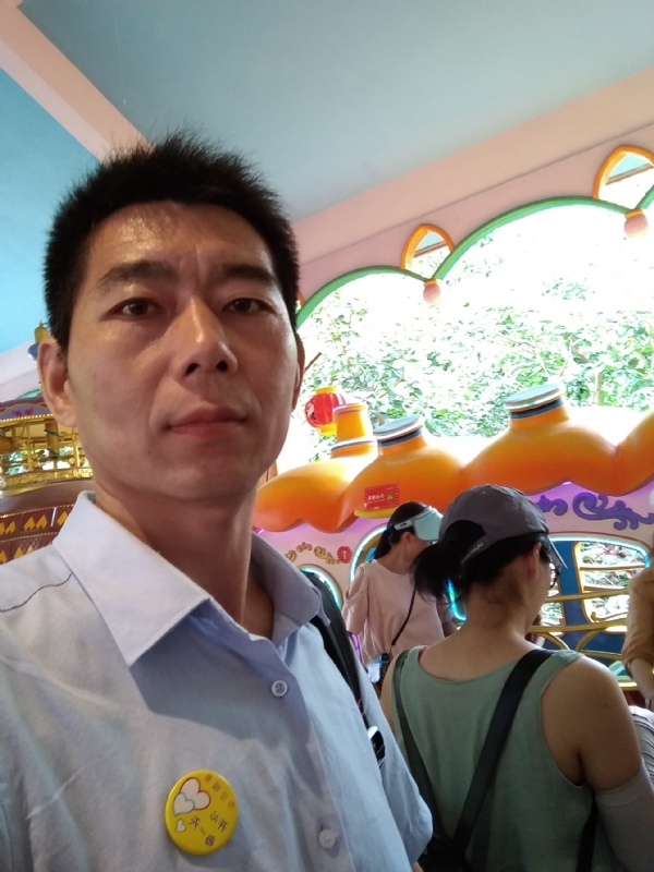 珍爱一生的第一张照片--信阳相亲服务中心