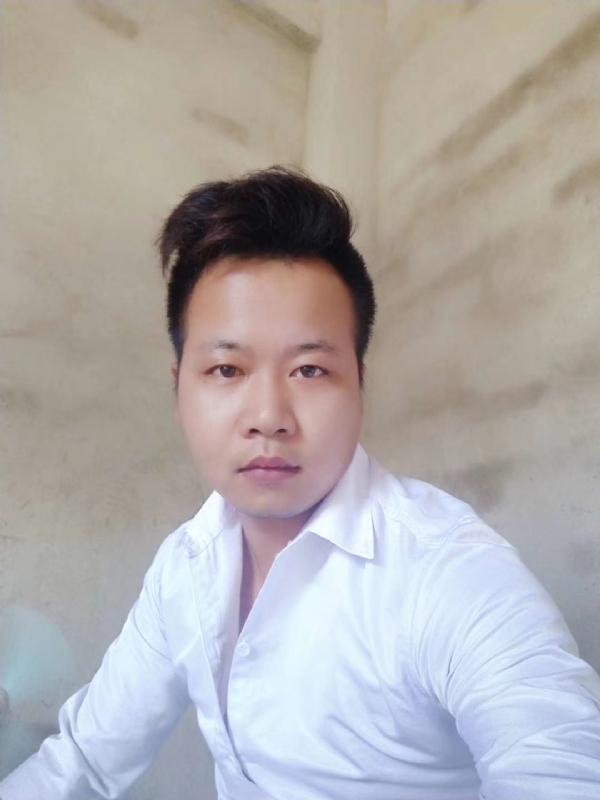 寻觅爱情的第一张照片--信阳相亲服务中心