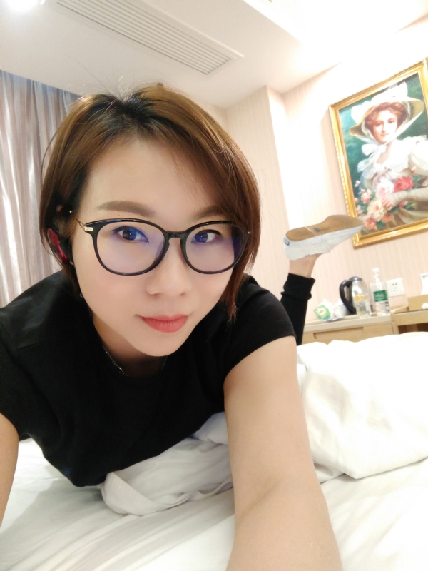 双子座的第一张照片--信阳相亲服务中心