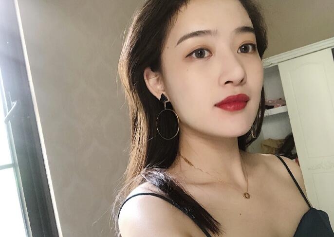 叫兔子的貓的第一张照片--信阳相亲服务中心