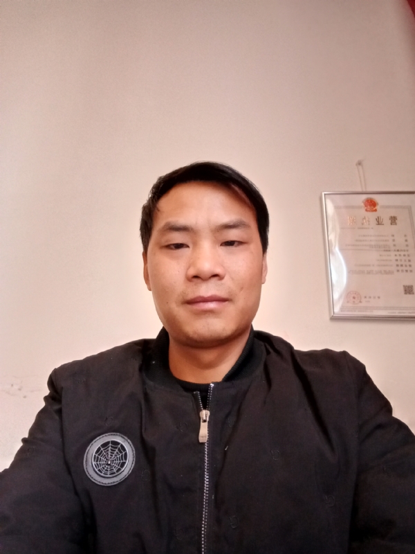 追寻爱情她在哪里的第一张照片--信阳相亲服务中心