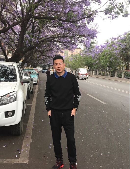 宁静致远的第一张照片--信阳相亲服务中心