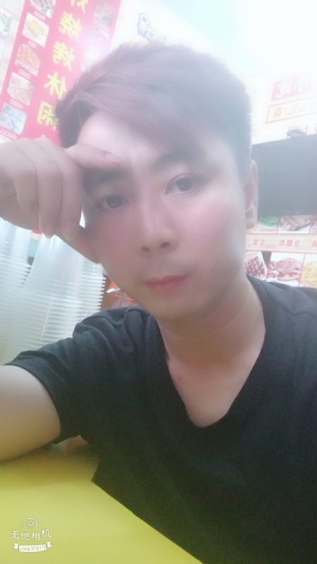 堆积情感的第二张照片--信阳相亲服务中心