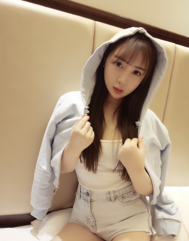 琪琪的第一张照片--信阳相亲服务中心