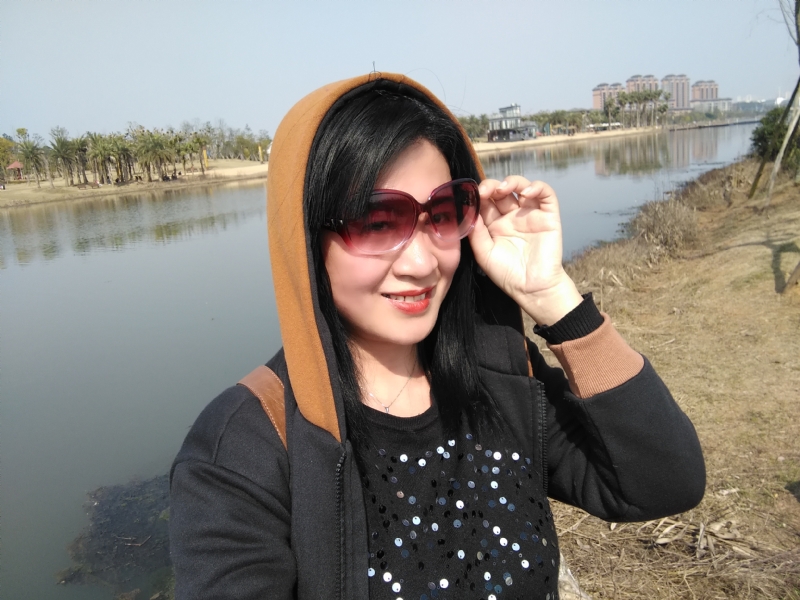 雅寻的第一张照片--信阳相亲服务中心