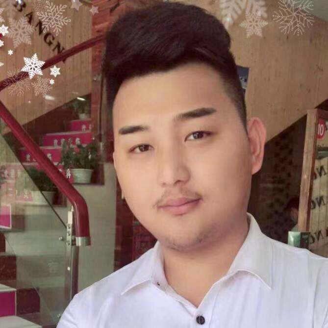 孤独的小飞象的第一张照片--信阳相亲服务中心
