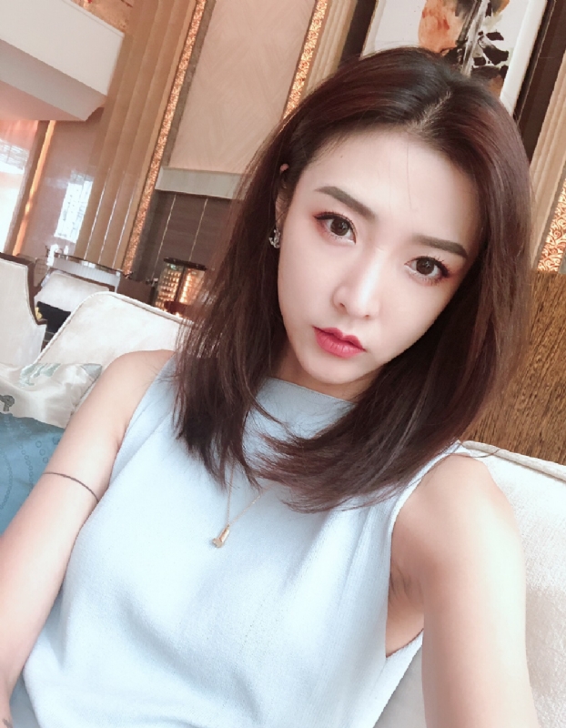嘉嘉的第一张照片--信阳相亲服务中心