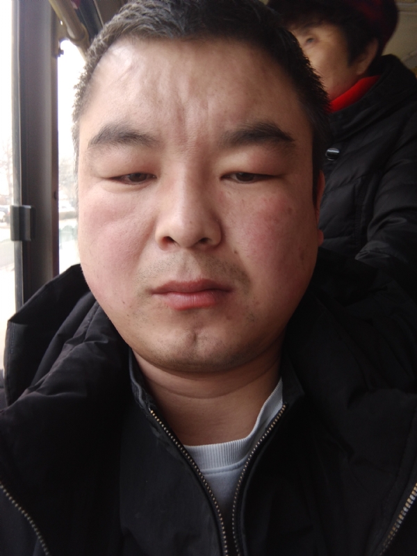 张延义的第一张照片--信阳相亲服务中心