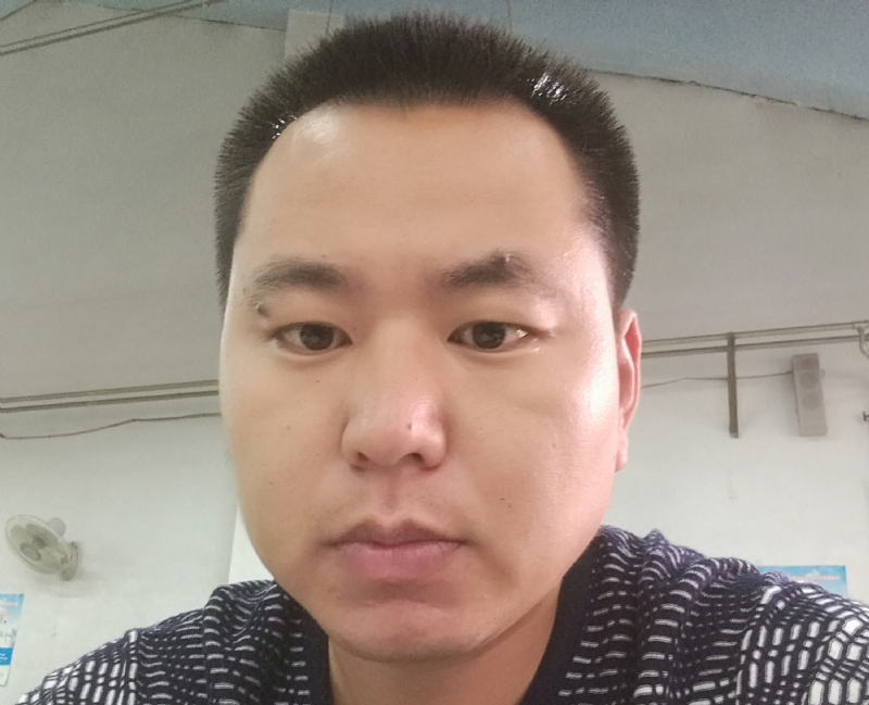 漂泊的第一张照片--信阳相亲服务中心