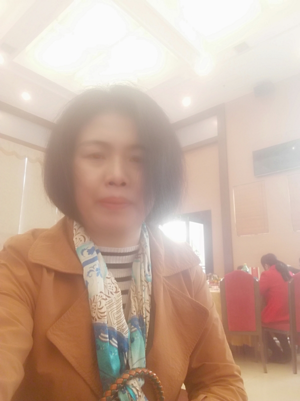心雨的第一张照片--信阳相亲服务中心