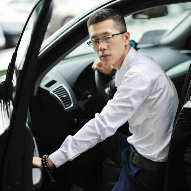 唯美幸福的第一张照片--信阳相亲服务中心