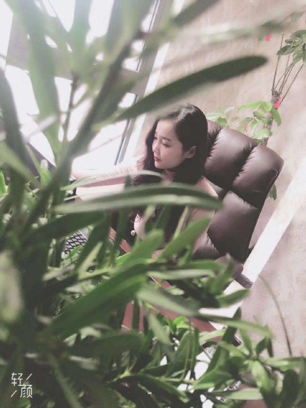 时光浅夏的第二张照片--信阳相亲服务中心