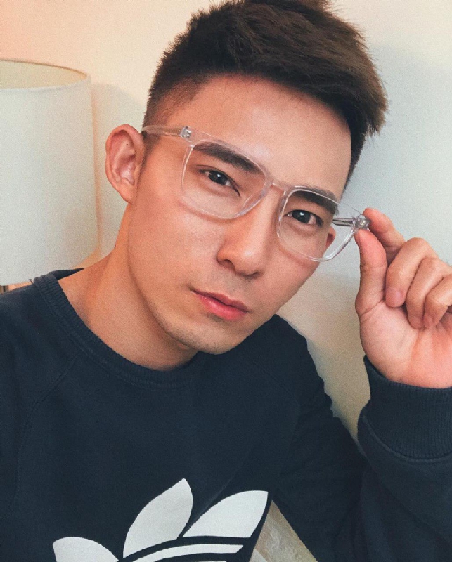 小伟的第一张照片--信阳相亲服务中心