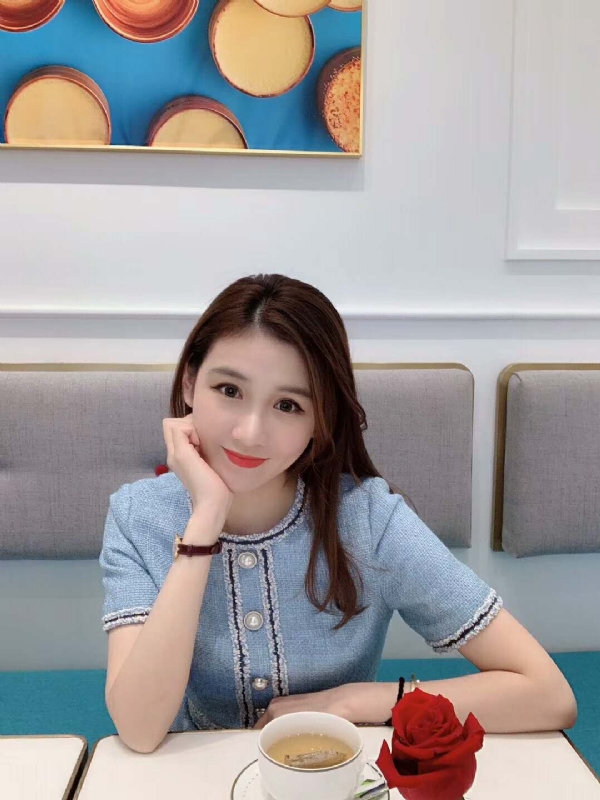 Emily的第二张照片--信阳相亲服务中心