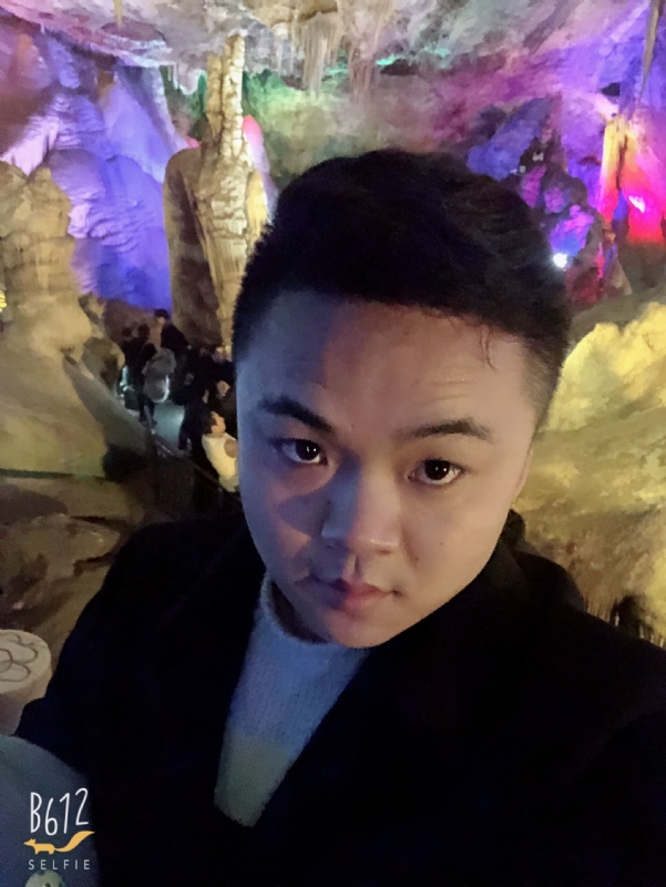 奔跑的五花肉的第一张照片--信阳相亲服务中心