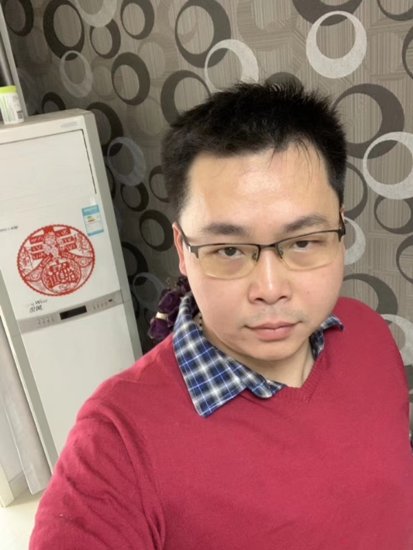 小李a的第一张照片--信阳相亲服务中心