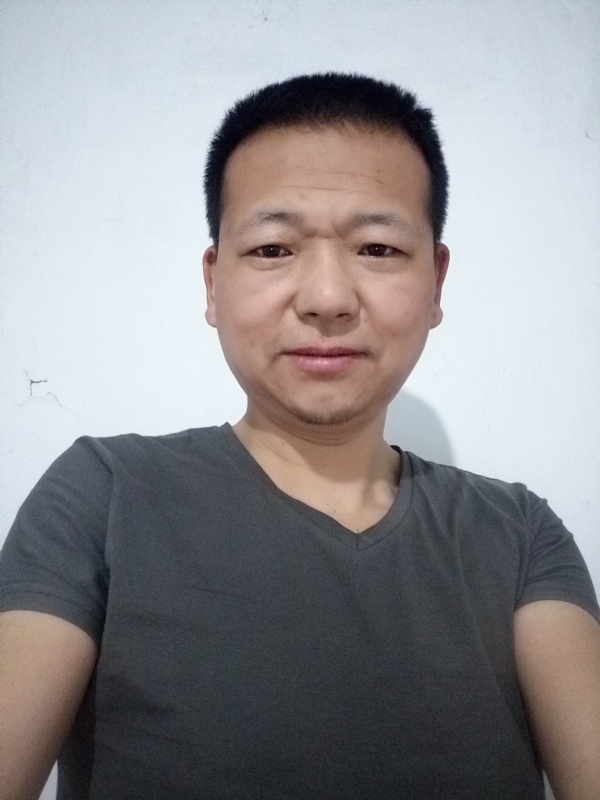 真爱一生的第一张照片--信阳相亲服务中心