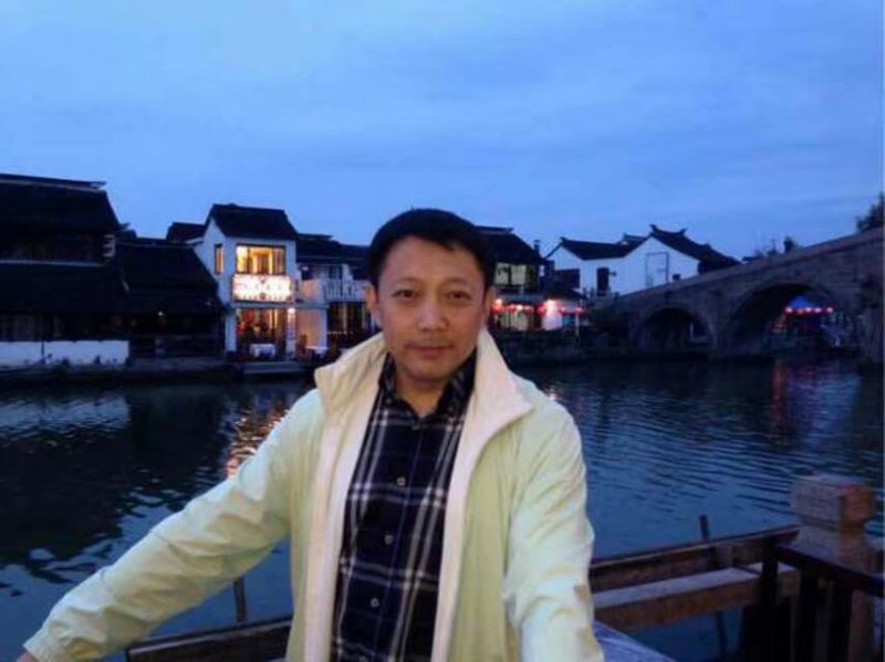 巧克力绅士的第六张照片--信阳相亲服务中心
