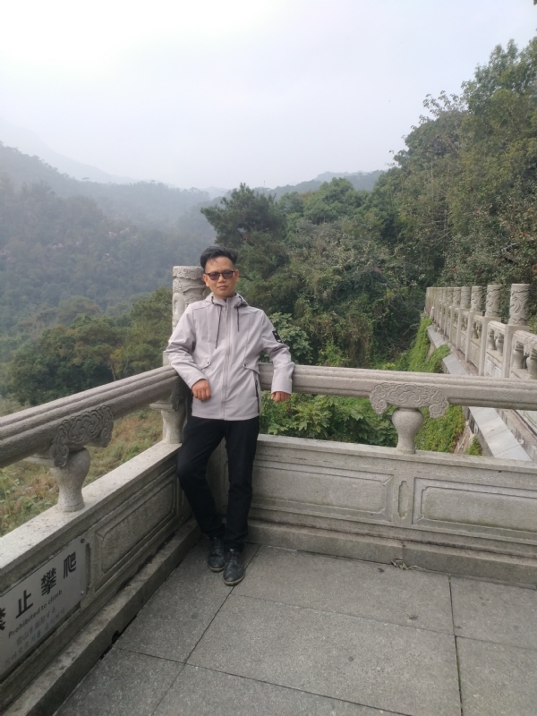鱿鱼的第一张照片--信阳相亲服务中心