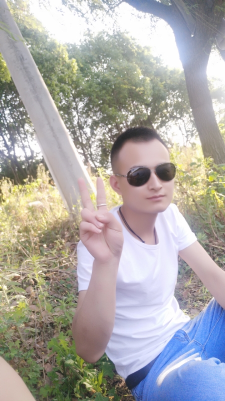 马凯亮的第一张照片--信阳相亲服务中心